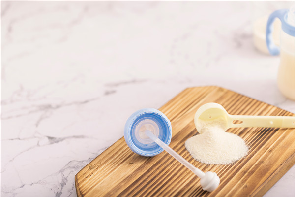 奶粉里面的乳铁蛋白有什么作用？