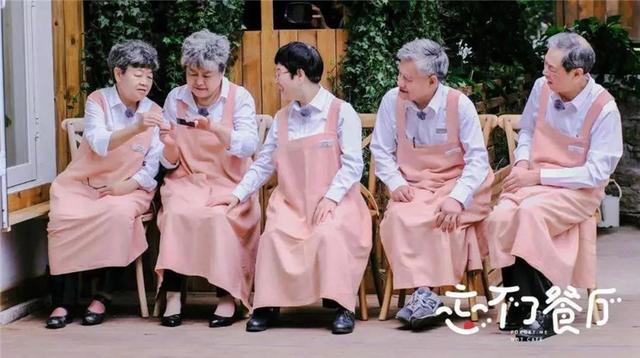 纽瑞优成人乳铁蛋白：遗忘是最无奈的告别